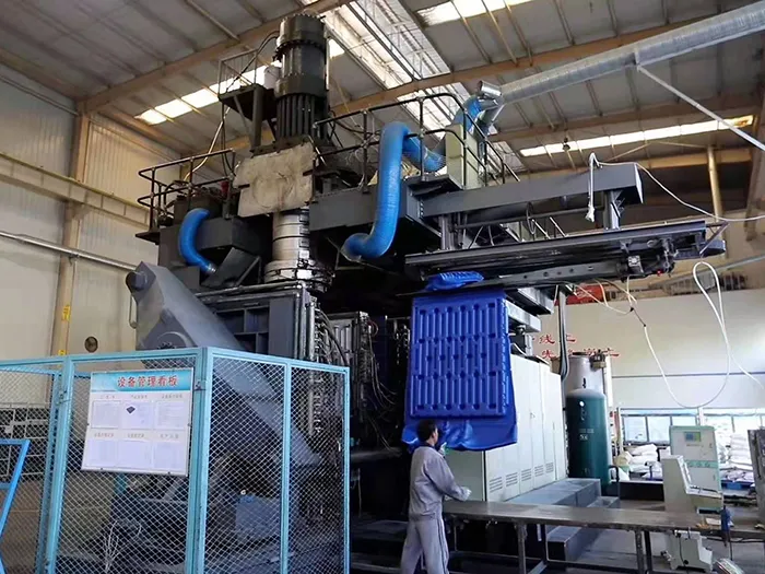 Blow molded pallet production
